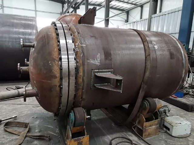 非標(biāo)儲(chǔ)罐